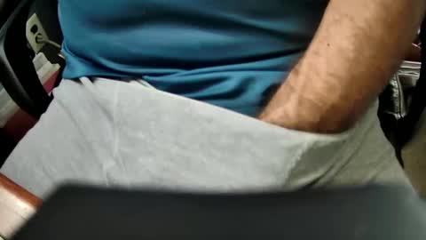 yuppers1234 online show from October 3, 7:00 pm