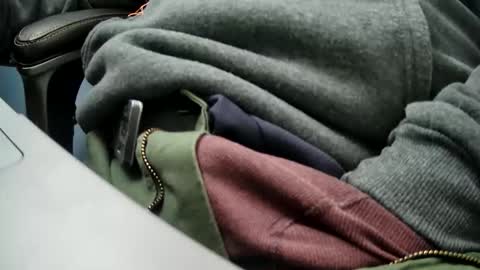 yuppers1234 online show from December 18, 7:20 pm