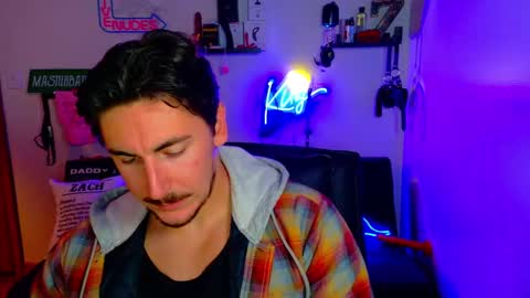 Zach Rhyder online show from October 27, 12:21 am