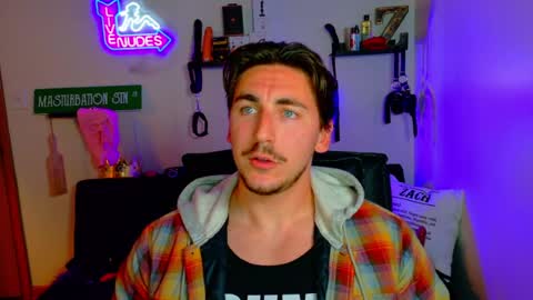 Zach Rhyder online show from May 11, 2:29 am