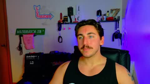 Zach Rhyder online show from November 14, 2:36 am