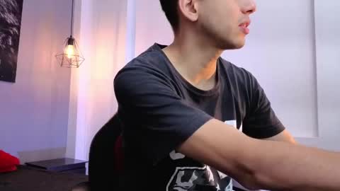 zack_isback online show from May 26, 8:04 pm