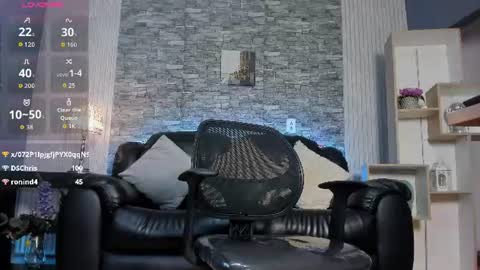 zack_joness10 online show from June 30, 4:12 am