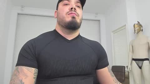 Snapshot of zackconnorsx chatting on December 29, 11:18 pm Zack online show from December 29, 11:18 pm