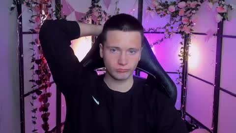 Zack online show from April 13, 5:33 am