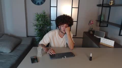 Zack Miller online show from February 7, 9:26 pm