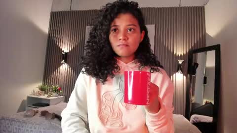 zafira online show from June 21, 9:16 am