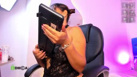 zaira online show from June 16, 3:21 am