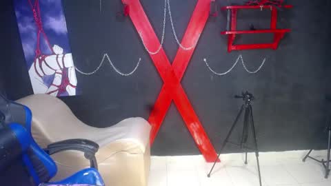 zalommee online show from May 2, 2:12 pm