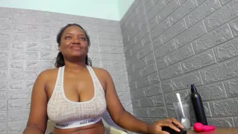 Zamara   online show from May 21, 10:44 am