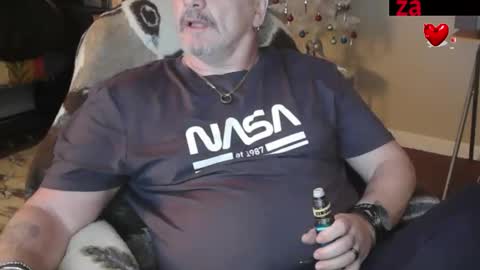 zander007 online show from November 12, 4:53 pm