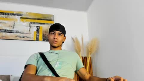 Snapshot of zander_2120 chatting on September 22, 1:26 pm Zander online show from September 22, 1:26 pm