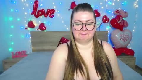 Snapshot of zannadreil chatting on February 20, 8:36 pm zannadreil online show from February 20, 8:36 pm