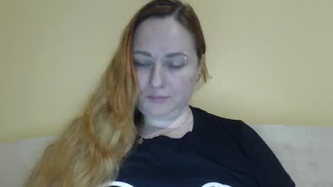 Kate. if im not here im here foxy red333 online show from April 29, 2:44 pm