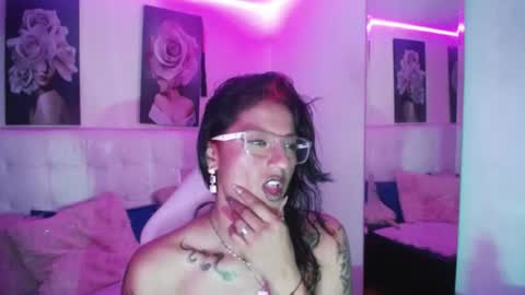 Zarah online show from June 19, 5:41 pm