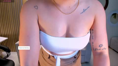 Zara  online show from April 25, 4:36 am