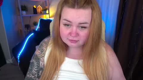 Lola online show from March 10, 12:07 am