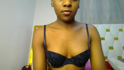 zariah online show from June 14, 4:58 am