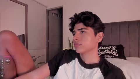 Hii im Zay.                 I save money for education. PVT Open. online show from November 24, 8:13 am