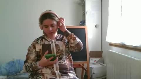 zazbella online show from March 15, 9:02 am