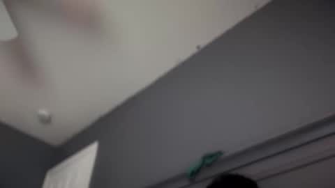 zekethefreak11853784 online show from May 4, 6:36 pm