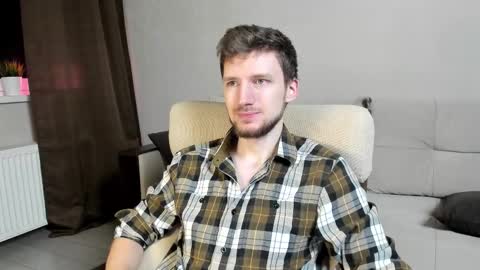 Andrew online show from October 28, 1:17 am