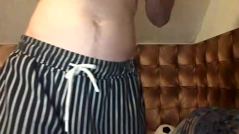 zervale online show from December 6, 10:13 pm