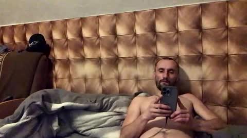 zervale online show from January 8, 3:40 am