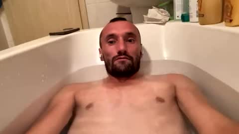 zervale online show from September 25, 9:00 pm