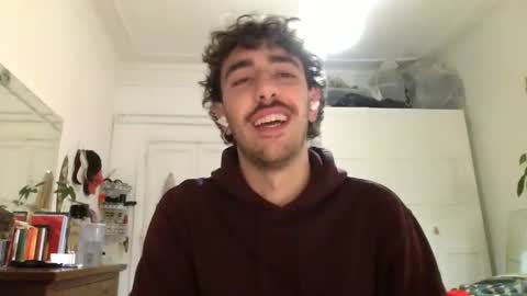 zeta214 online show from March 2, 6:03 pm