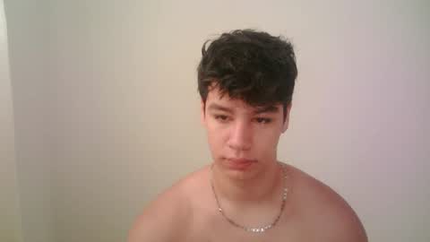 zeus_183 online show from July 9, 12:42 pm