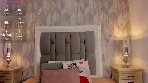 zharia_lux25 online show from July 10, 11:37 am