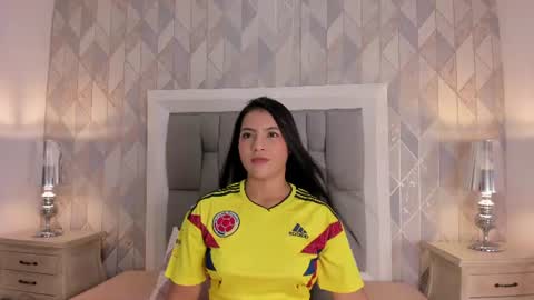 zharia_lux25 online show from June 23, 11:39 am