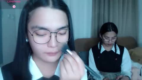 im your lovely zhaviabigcock here online show from April 20, 1:52 am