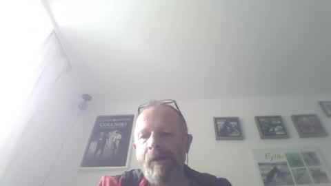 Zippi online show from May 31, 10:14 am