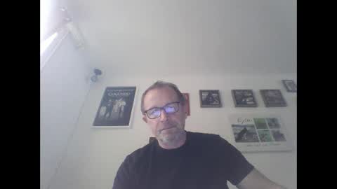 Snapshot of zippi55 chatting on October 28, 2:29 pm Zippi online show from October 28, 2:29 pm