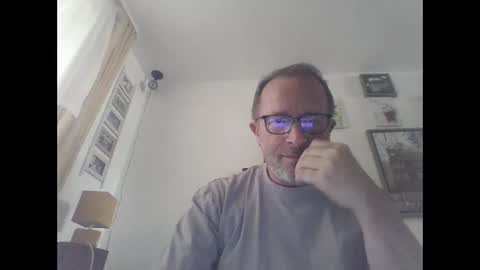 Snapshot of zippi55 chatting on September 12, 12:29 pm Zippi online show from September 12, 12:29 pm