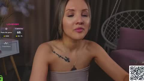 Zlata  Mon Tue Thu Fri Sun Sa GMT 3 0000pm - 0600pm  online show from June 30, 10:25 am