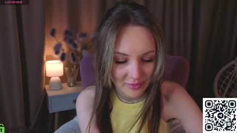 Zlata  Mon Tue Thu Fri Sun Sa GMT 3 0000pm - 0600pm  online show from June 19, 9:15 am