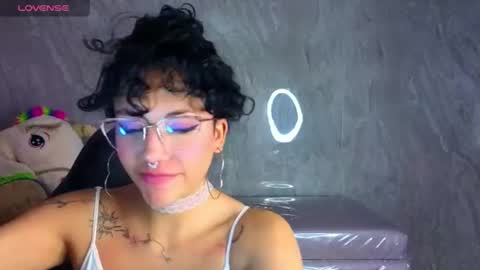 zoe_ch_ online show from July 29, 3:06 am