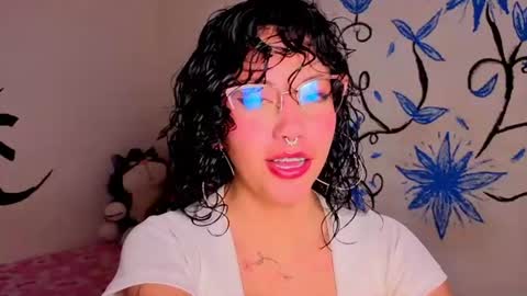 zoe_ch_ online show from August 5, 3:47 am