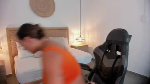 Zoe  online show from July 1, 12:47 pm