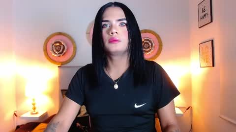 zoe_hecate online show from July 2, 10:20 am