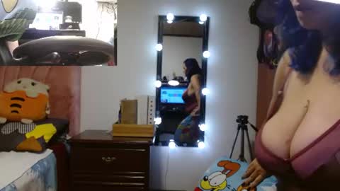 zoe hotxxx online show from July 2, 2:11 pm