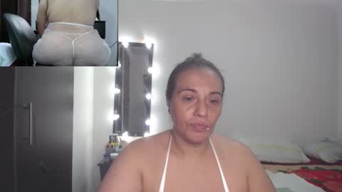 zoe hotxxx online show from November 4, 12:12 am