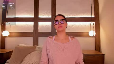 zoe_mhendez online show from November 29, 4:31 am