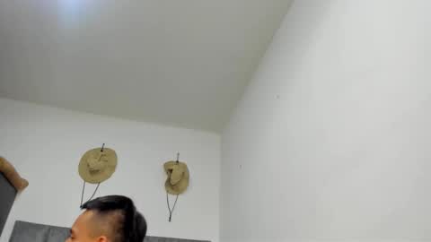 She Zoe He Painn online show from November 28, 1:46 am