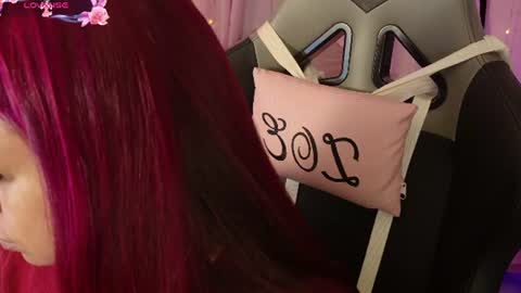 zoe_sullivan_ online show from July 8, 9:13 am