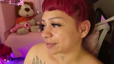 zoe_sullivan_ online show from July 13, 9:46 am