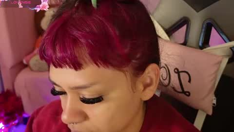zoe_sullivan_ online show from July 9, 9:24 am